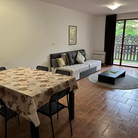 公寓 Private In Prespa *