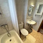 Private In Prespa Apartman *