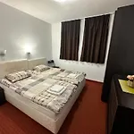 Private In Prespa Apartman *