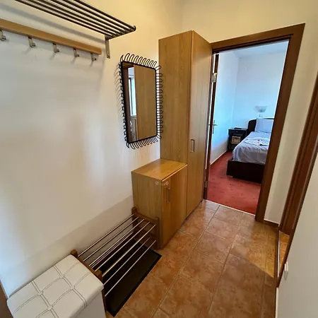 Apartment Private In Prespa *