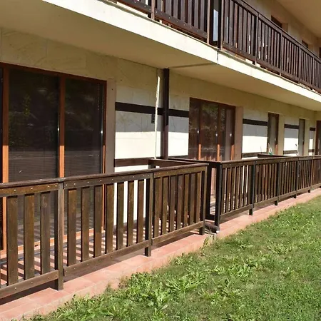 公寓 Private In Prespa *